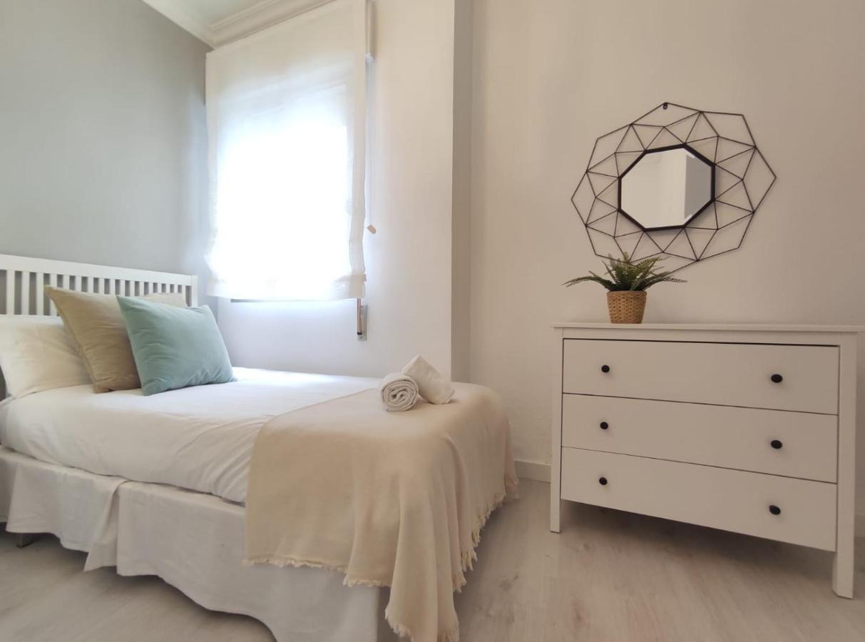 Covadonga Suite Home Sevilla Bagian luar foto