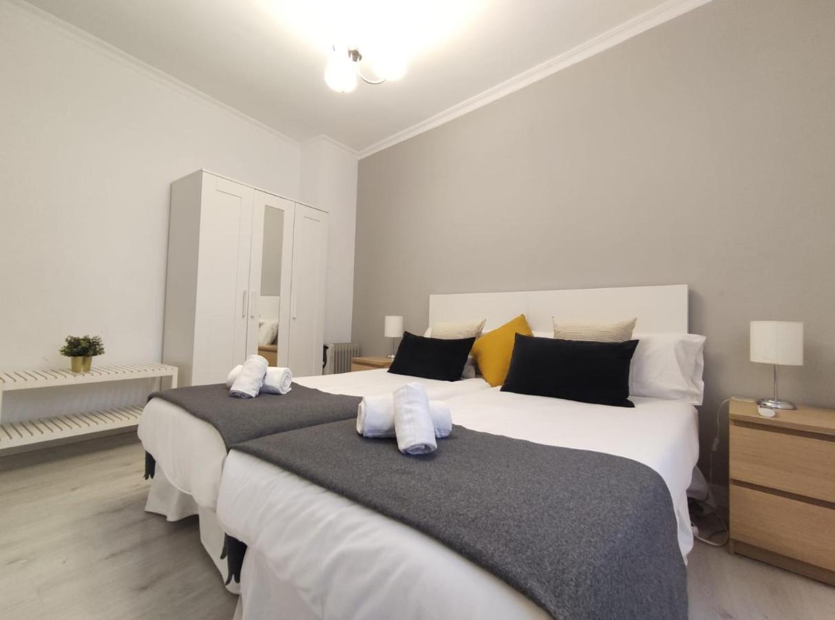 Covadonga Suite Home Sevilla Bagian luar foto
